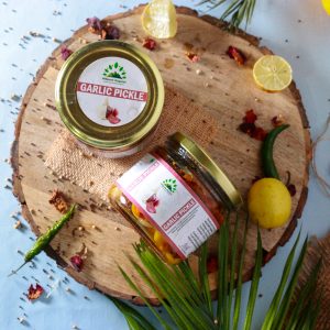 Garlic pickle